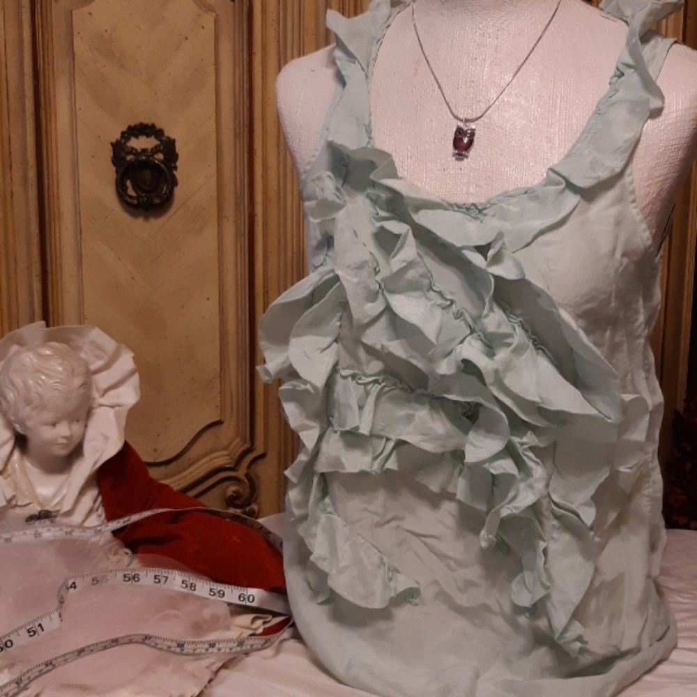 Lightweight Tank top ruffle blouse sm B10 soft sage mint sea green thin light